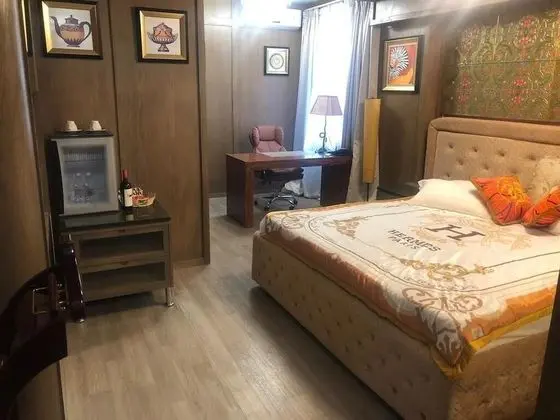 Comfort Tek Büyük Yataklı Oda
