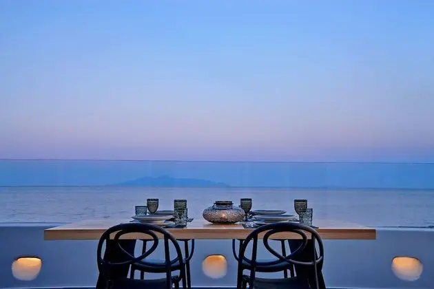 Villa, Denize Sıfır