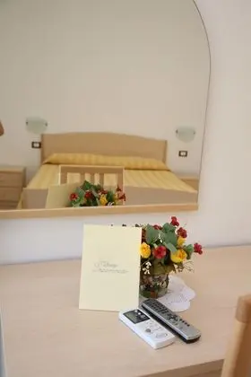 Standard Büyük Yataklı Tek Kişilik Oda