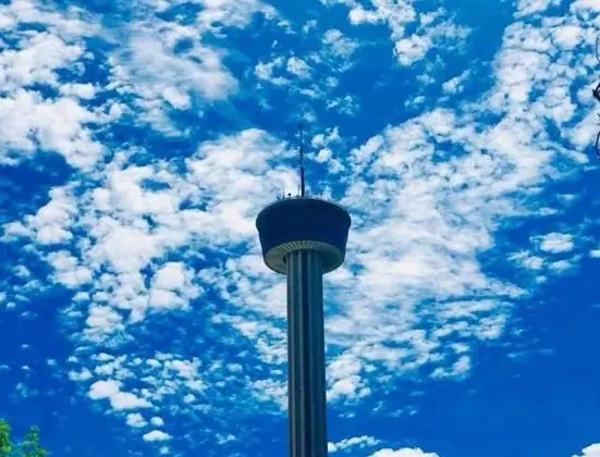 Ev