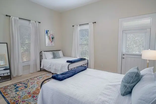 Ev (3 Bedrooms)