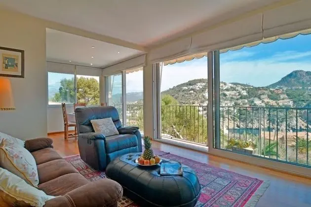 Villa, 4 Yatak Odası, Kişiye Özel Havuzlu, Deniz Manzaralı