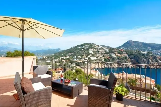 Villa, 4 Yatak Odası, Kişiye Özel Havuzlu, Deniz Manzaralı
