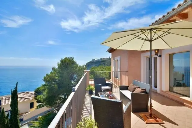 Villa, 4 Yatak Odası, Kişiye Özel Havuzlu, Deniz Manzaralı