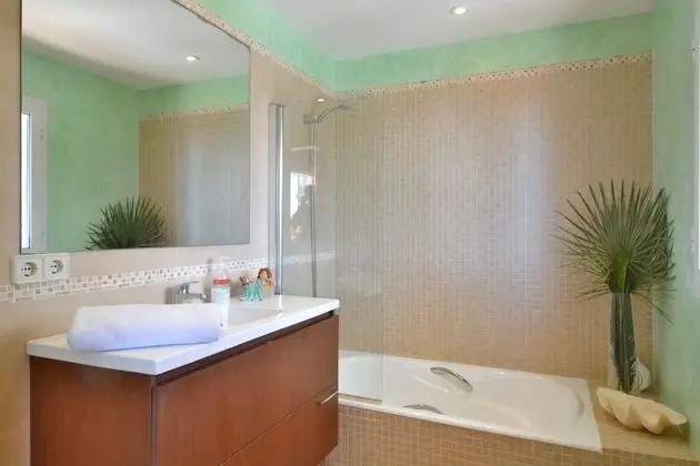 Villa, 4 Yatak Odası, Kişiye Özel Havuzlu, Deniz Manzaralı