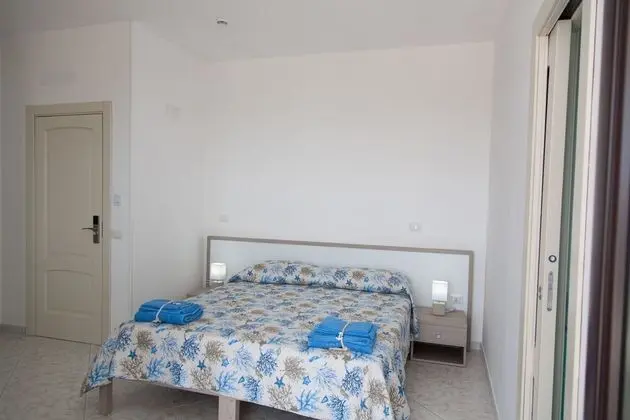 Comfort Tek Büyük veya İki Ayrı Yataklı Oda, Deniz Manzaralı