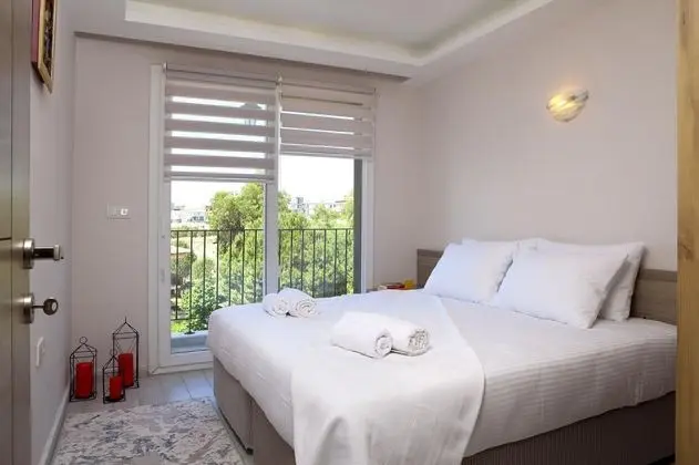 1+1 Apart Daire, Bahçe Manzaralı, Balkonlu