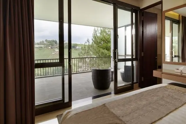 Family Villa, 4 Yatak Odası, Kişiye Özel Havuzlu