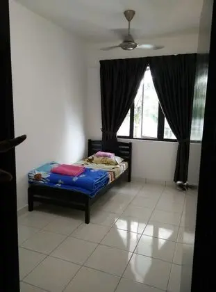 Standard Daire, 4 Yatak Odası, Buzdolabı ve Mikrodalga, Havuz Kenarı