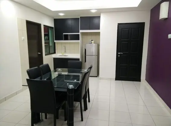 Standard Daire, 4 Yatak Odası, Buzdolabı ve Mikrodalga, Havuz Kenarı