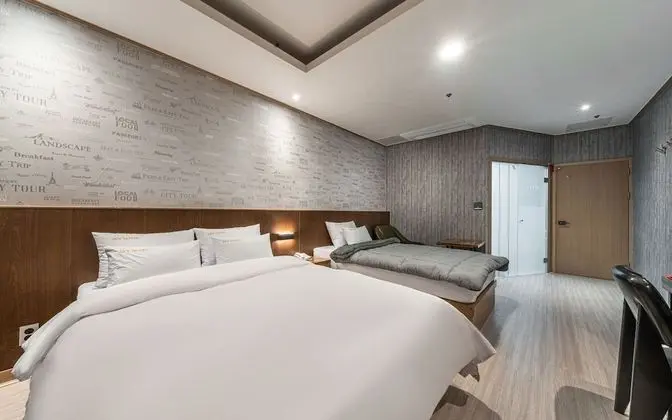 Oda (Deluxe Twin Room (Netflix available))