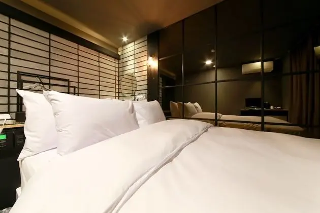 Oda (B ROOM)