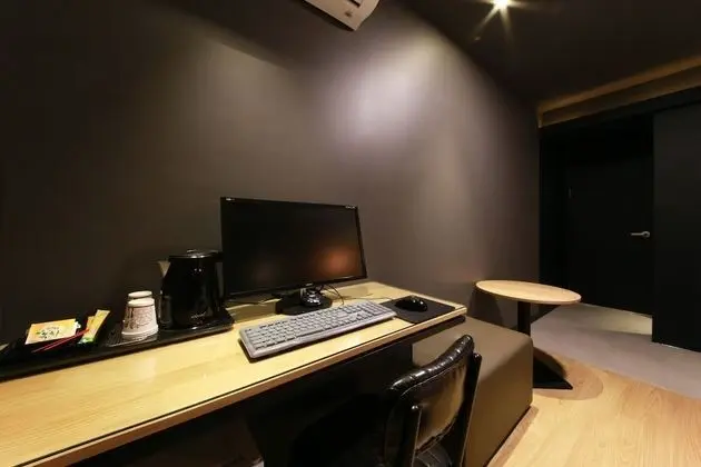 Oda (B ROOM)