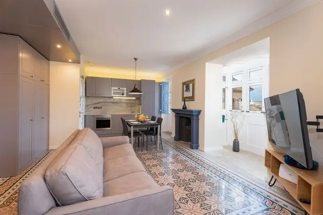 Deluxe Apart Daire, 1 Yatak Odası, Kısmi Deniz Manzaralı (Azure)