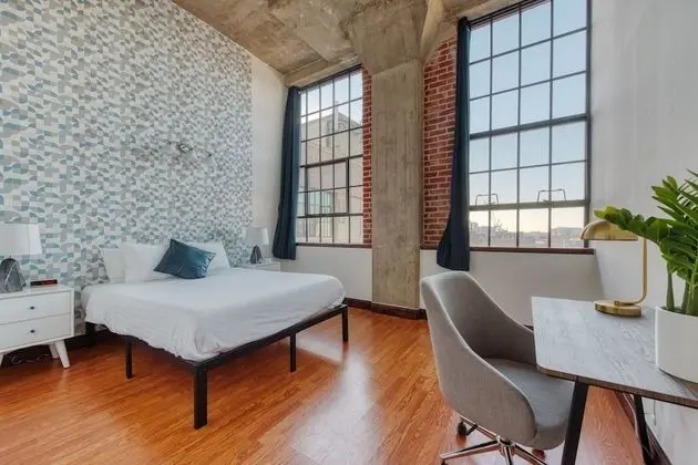 Çatı Katı Süiti (Penthouse)