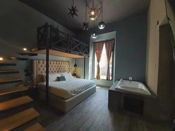 Süit, 1 En Büyük (King) Boy Yatak