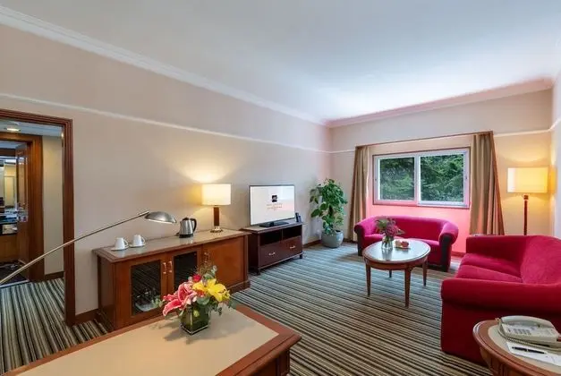 Süit, 1 Yatak Odası, Bahçe Manzaralı (Lounge Access)