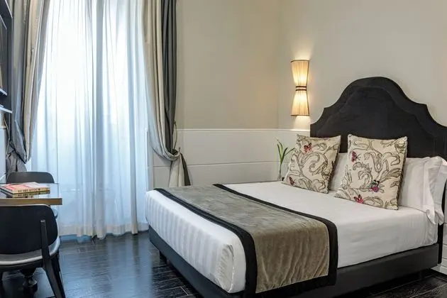 Deluxe Üç Kişilik Oda