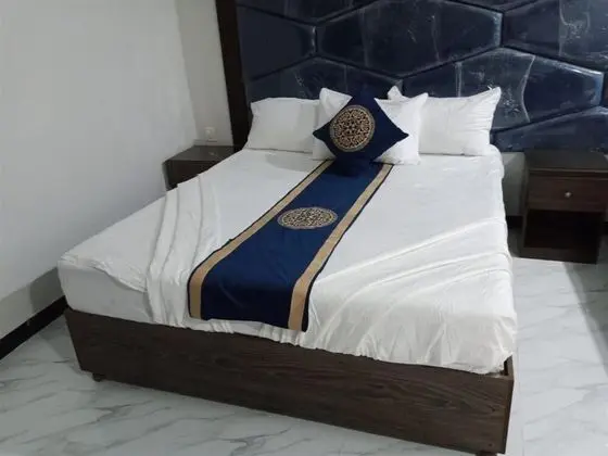 Tek Büyük Yataklı Oda