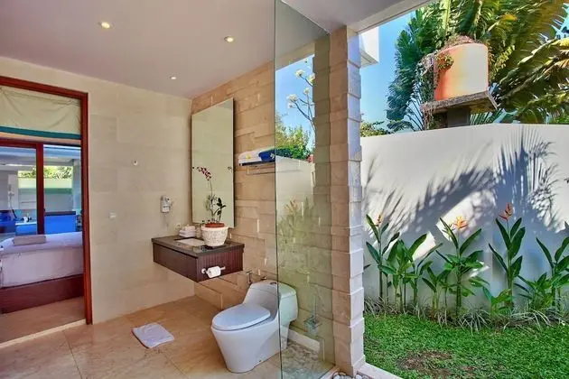 Luxury Villa, 3 Yatak Odası, Kişiye Özel Havuzlu, Bahçe Manzaralı (The Badhra)