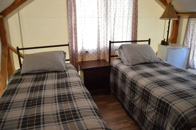 Basic Çadır, 2 Tek Kişilik Yatak (No Heat or A/C)