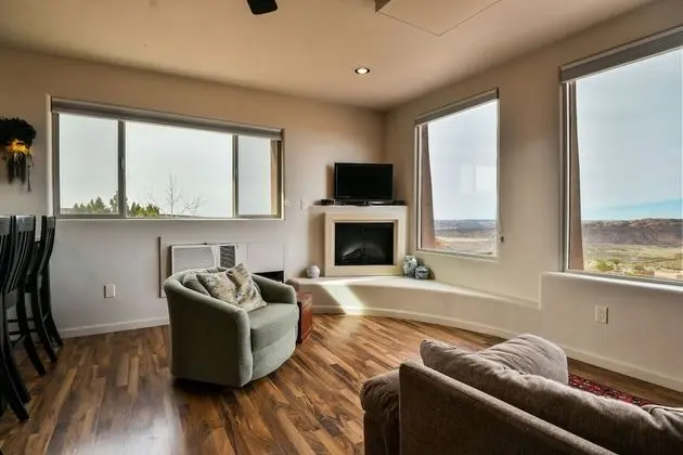 Stüdyo, 1 Büyük (Queen) Boy Yatak, Şömine, Dağ Manzaralı (Indian Hills Studio)