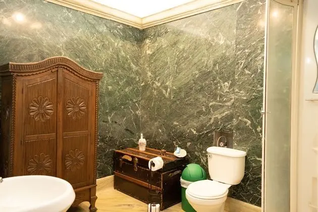 Comfort Büyük Yataklı Tek Kişilik Oda