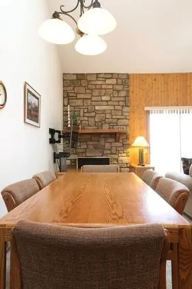 Family Çatı Katı (Loft), 2 Yatak Odası, Sıcak Su Havuzu, Dağ Manzaralı