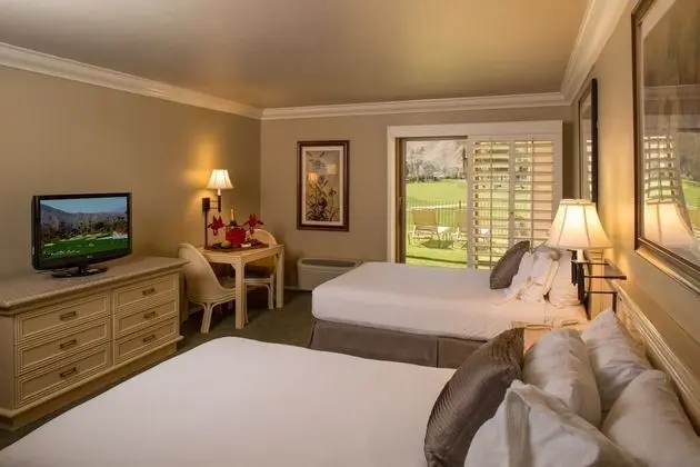 Standard Oda, 2 Çift Kişilik Yatak (Pool or Golf View)