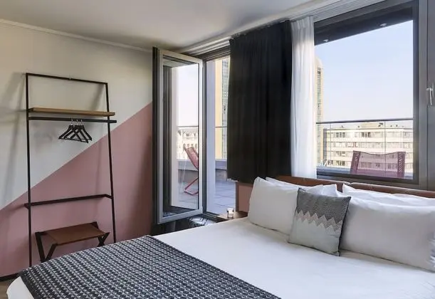 Premium Oda, 1 Çift Kişilik Yatak, Balkon, Şehir Manzaralı