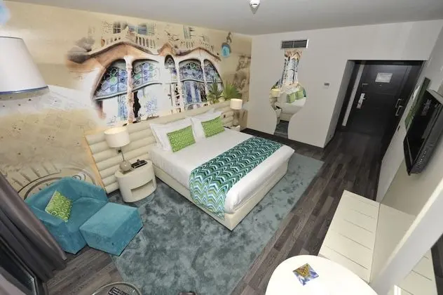 Süit, 1 Çift Kişilik Yatak ve Çekyat, Havuz Manzaralı