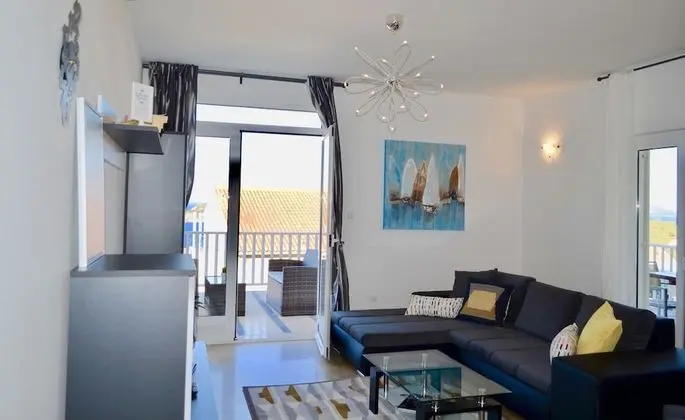 Apart Daire, 2 Yatak Odası, Deniz Manzaralı