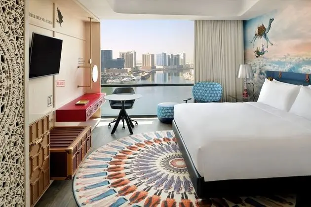 Luxury Oda, 1 En Büyük (King) Boy Yatak (Downtown View)