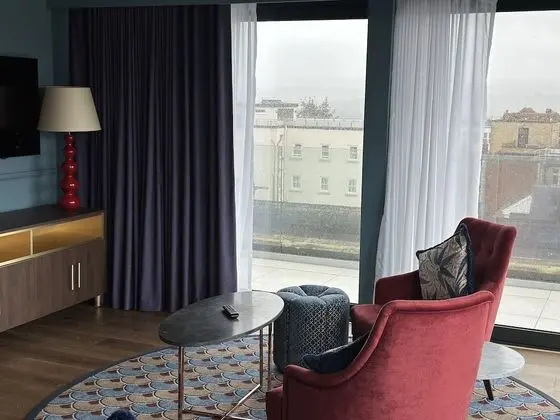 Premium Oda, 1 En Büyük (King) Boy Yatak, Balkon, Şehir Manzaralı
