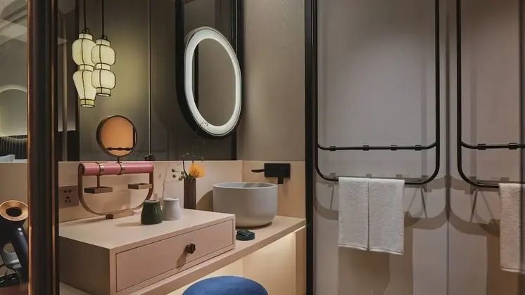 Premium Oda, 1 En Büyük (King) Boy Yatak