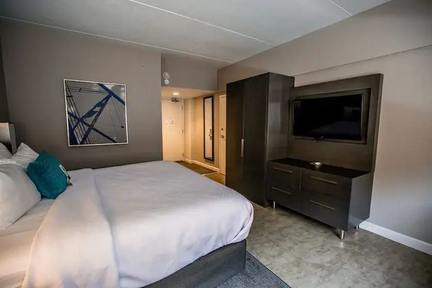 Standard Oda, 1 En Büyük (King) Boy Yatak, Şehir Manzaralı (Walk-In Shower)