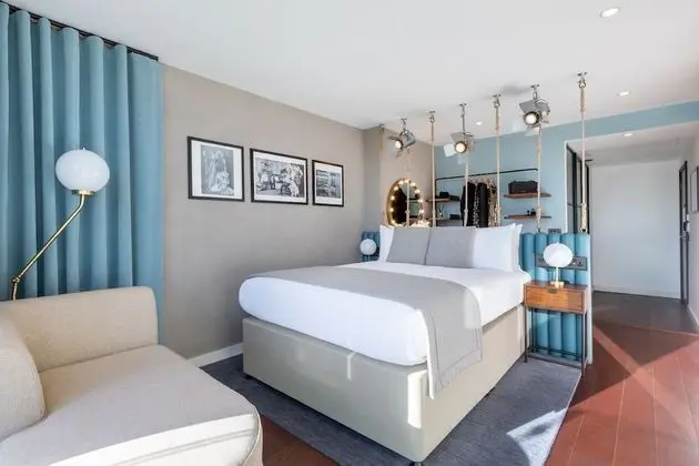 Premium Oda, 1 Büyük (Queen) Boy Yatak, Balkon, Şehir Manzaralı