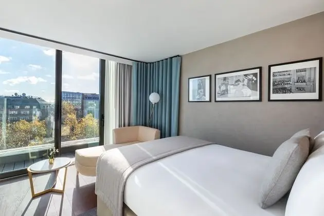 Premium Oda, 1 Büyük (Queen) Boy Yatak, Balkon, Şehir Manzaralı