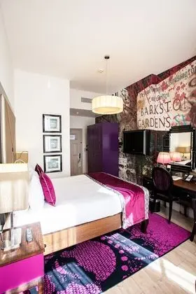 Premium Oda, 1 Büyük (Queen) Boy Yatak (Extra Bed)