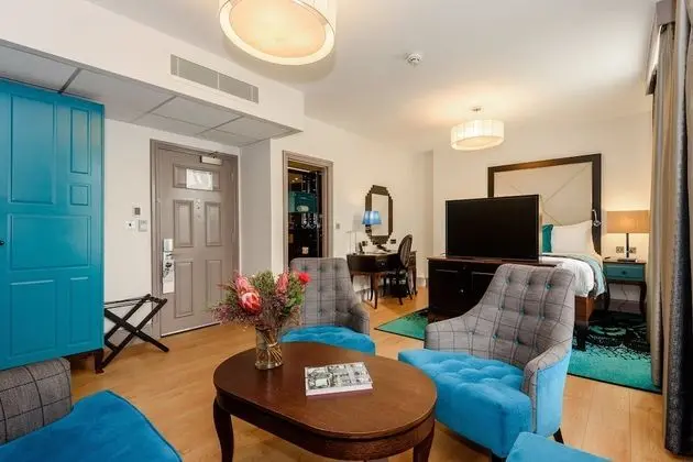 Süit, 1 Büyük (Queen) Boy Yatak