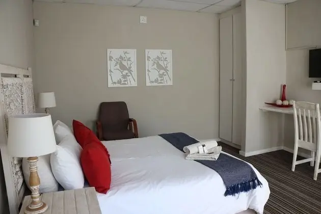 Luxury Tek Büyük Yataklı Oda