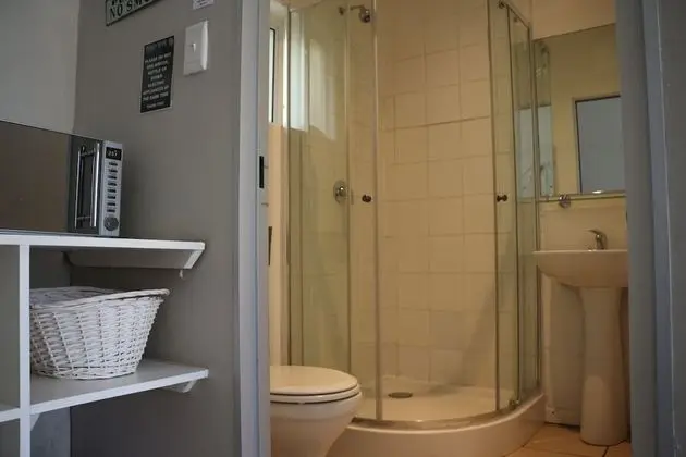 Luxury Tek Büyük Yataklı Oda