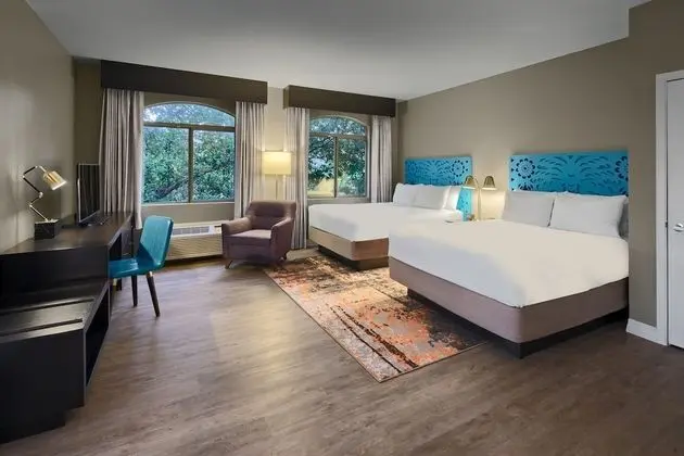 Standard Oda, 2 Büyük (Queen) Boy Yatak, Balkon, Avlu Manzaralı