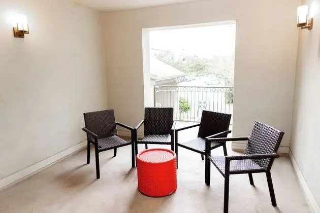 Standard Oda, 2 Büyük (Queen) Boy Yatak, Balkon, Avlu Manzaralı