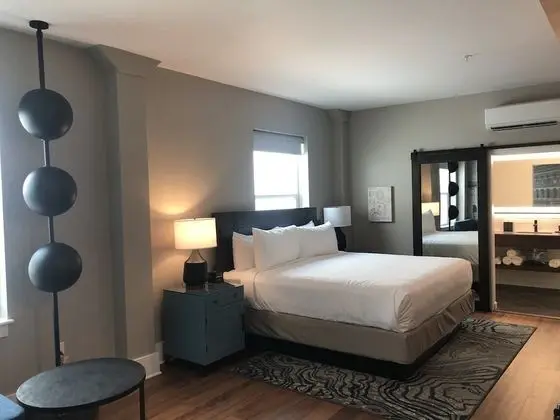 Standard Oda, 1 En Büyük (King) Boy Yatak, Şehir Manzaralı