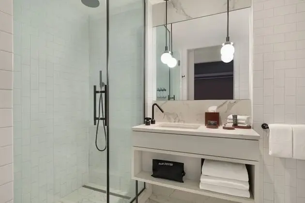 Çatı Katı (Loft), 1 En Büyük (King) Boy Yatak