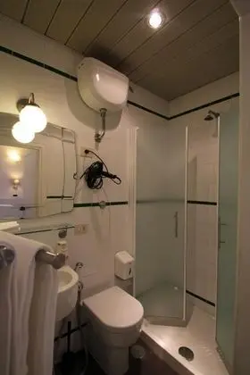 Superior Oda, 1 Çift Kişilik veya 2 Tek Kişilik Yatak, Teras, Şehir Manzaralı