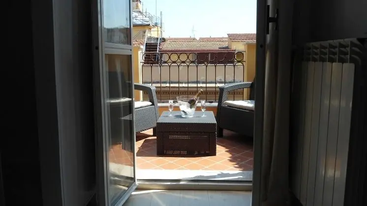 Superior Üç Kişilik Oda, Teras, Şehir Manzaralı