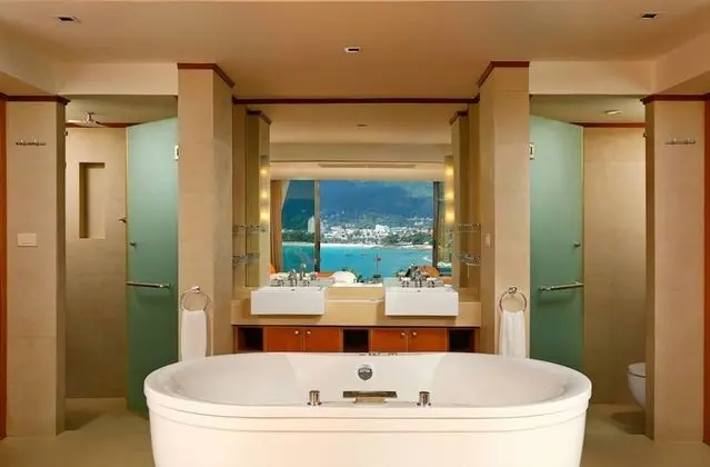 Ocean Pool Suite 3 Bedroom