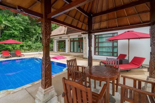 2-Bedroom Sea Front Private Pool Villa